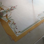 Soffitto dipinto con decorazione Liberty floreale