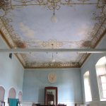 Soffitto decorato con cielo dipinto